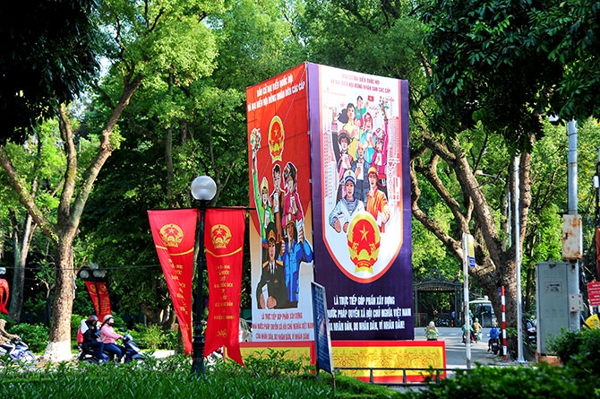 Chủ động ứng phó với mọi tình huống để tổ chức cuộc bầu cử thành công